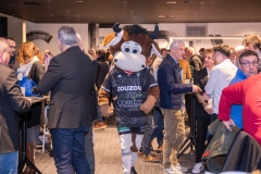 0051_BRIVE_LE_PACK_open_bar-51