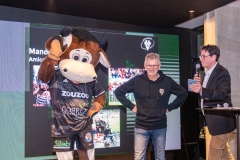 0052_BRIVE_LE_PACK_open_bar-52